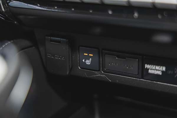 2023 Isuzu MU-X LS-T