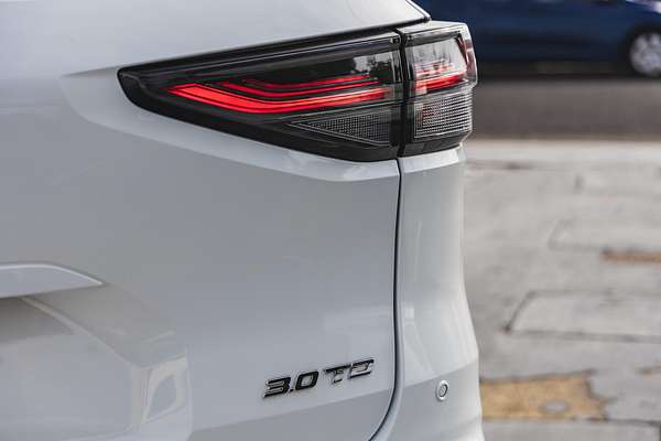 2023 Isuzu MU-X LS-T