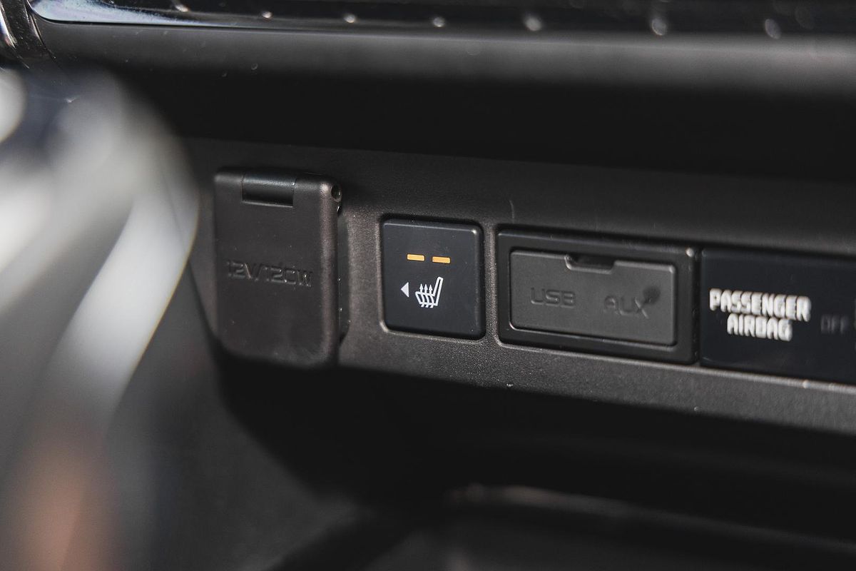 2023 Isuzu MU-X LS-T