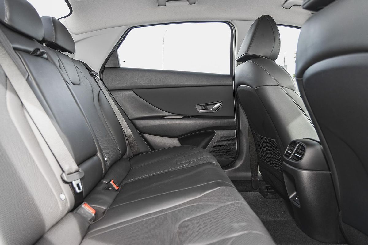 2024 Hyundai i30 Elite CN7.V2