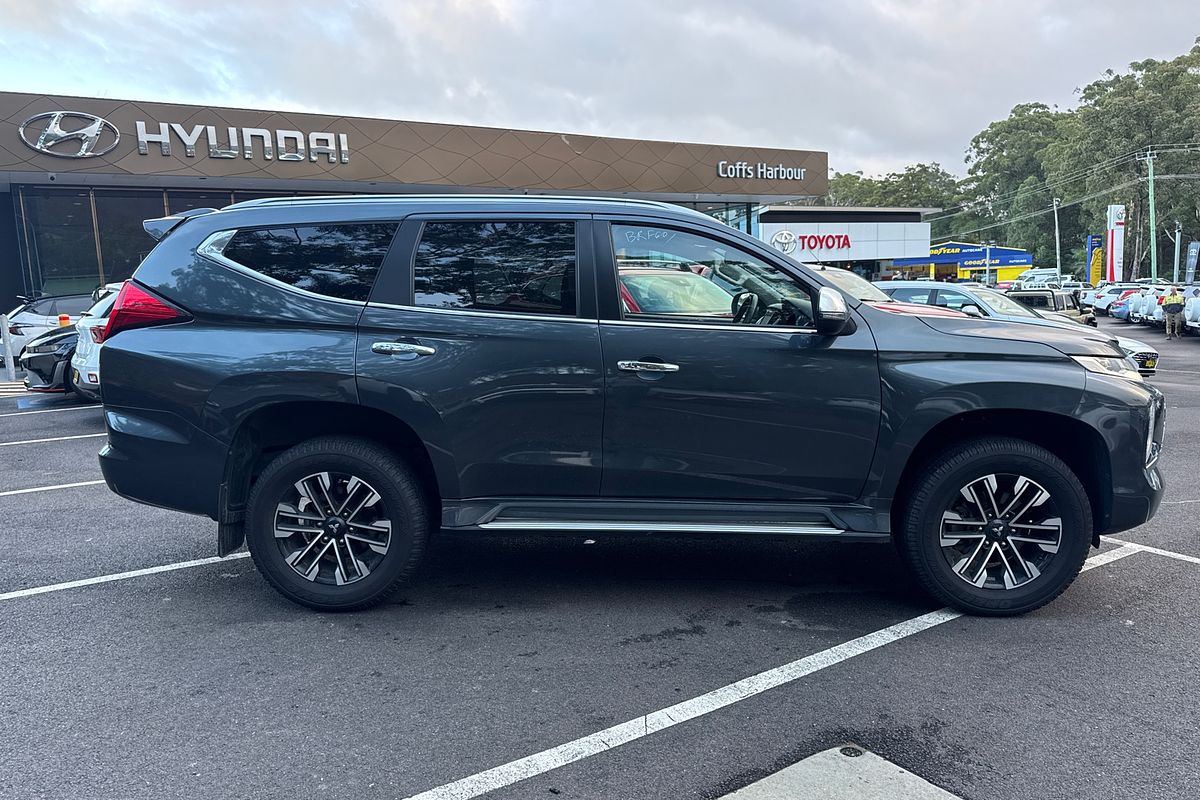 2023 Mitsubishi Pajero Sport GLS QF