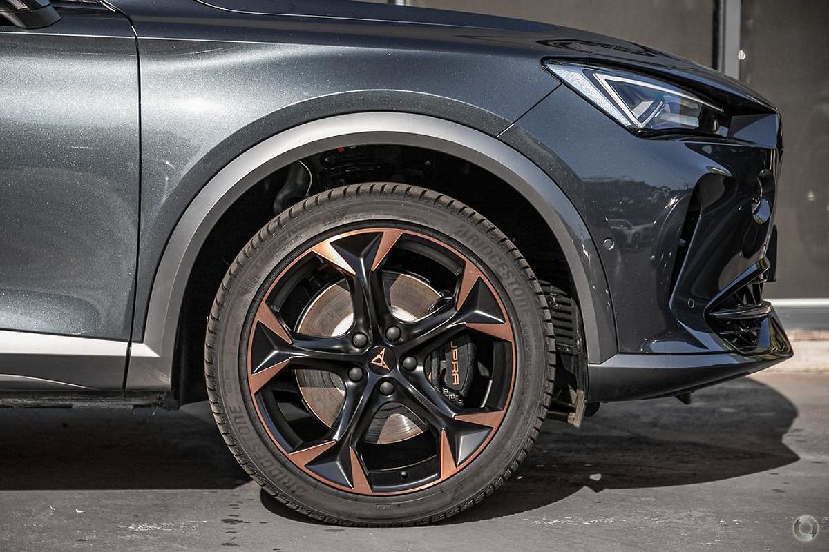 2024 CUPRA Formentor VZx KM