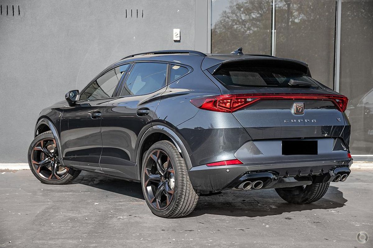 2024 CUPRA Formentor VZx KM