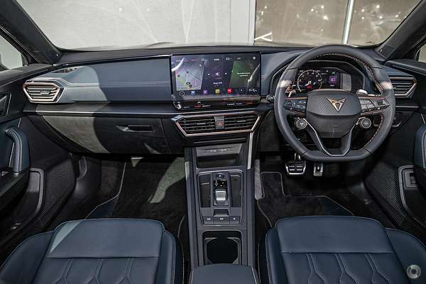 2024 CUPRA Formentor VZx KM