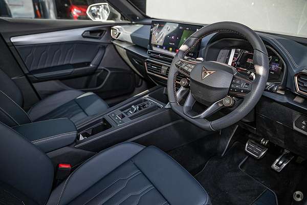 2024 CUPRA Formentor VZx KM