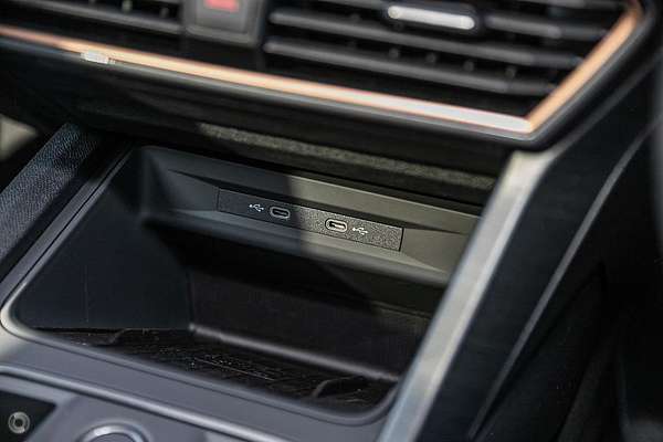 2024 CUPRA Formentor VZx KM