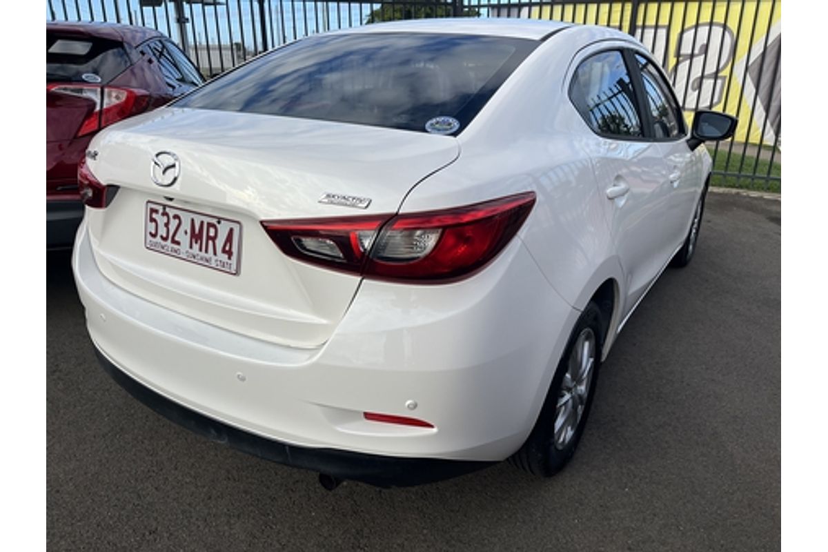 2017 Mazda 2 Maxx DL Series