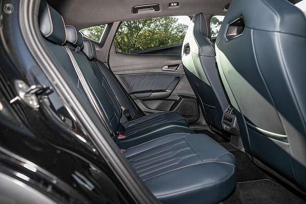 2024 CUPRA Formentor VZe Tribe Edition KM