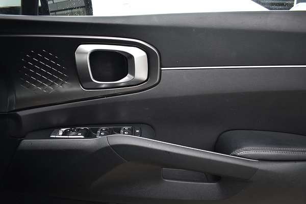 2023 Kia Sorento S MQ4