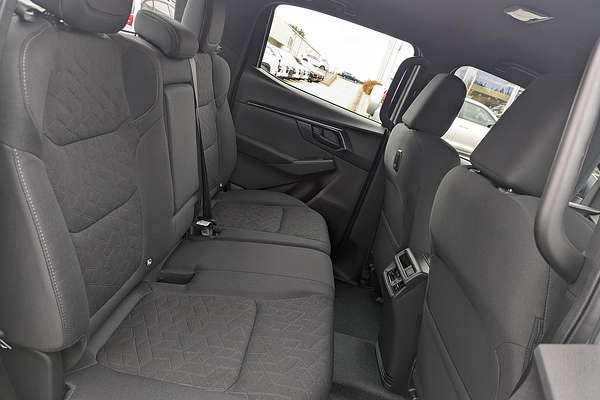 2025 Isuzu D-MAX X-RIDER 4X4