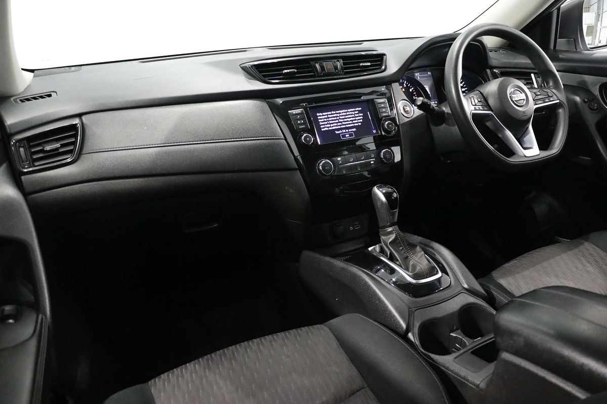 2022 Nissan X-TRAIL ST T32