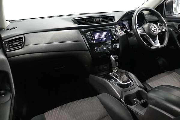 2022 Nissan X-TRAIL ST T32