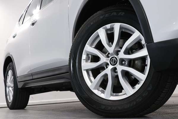 2022 Nissan X-TRAIL ST T32
