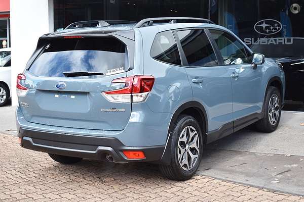 2024 Subaru Forester 2.5i Luxury Special Edition S5