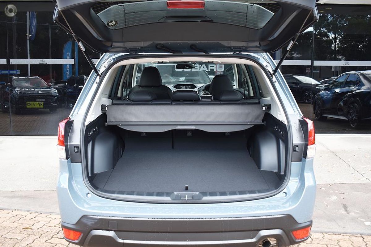 2024 Subaru Forester 2.5i Luxury Special Edition S5