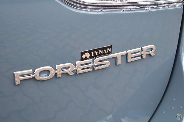 2024 Subaru Forester 2.5i Luxury Special Edition S5
