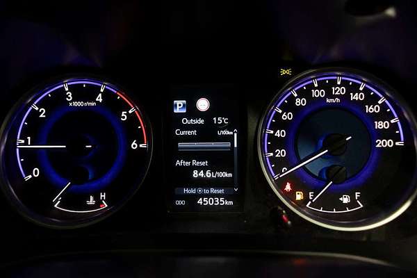 2020 Toyota Hilux SR GUN126R 4X4