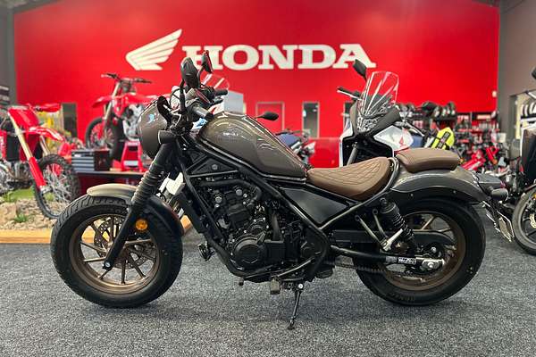 2023 Honda CMX500 REBEL S