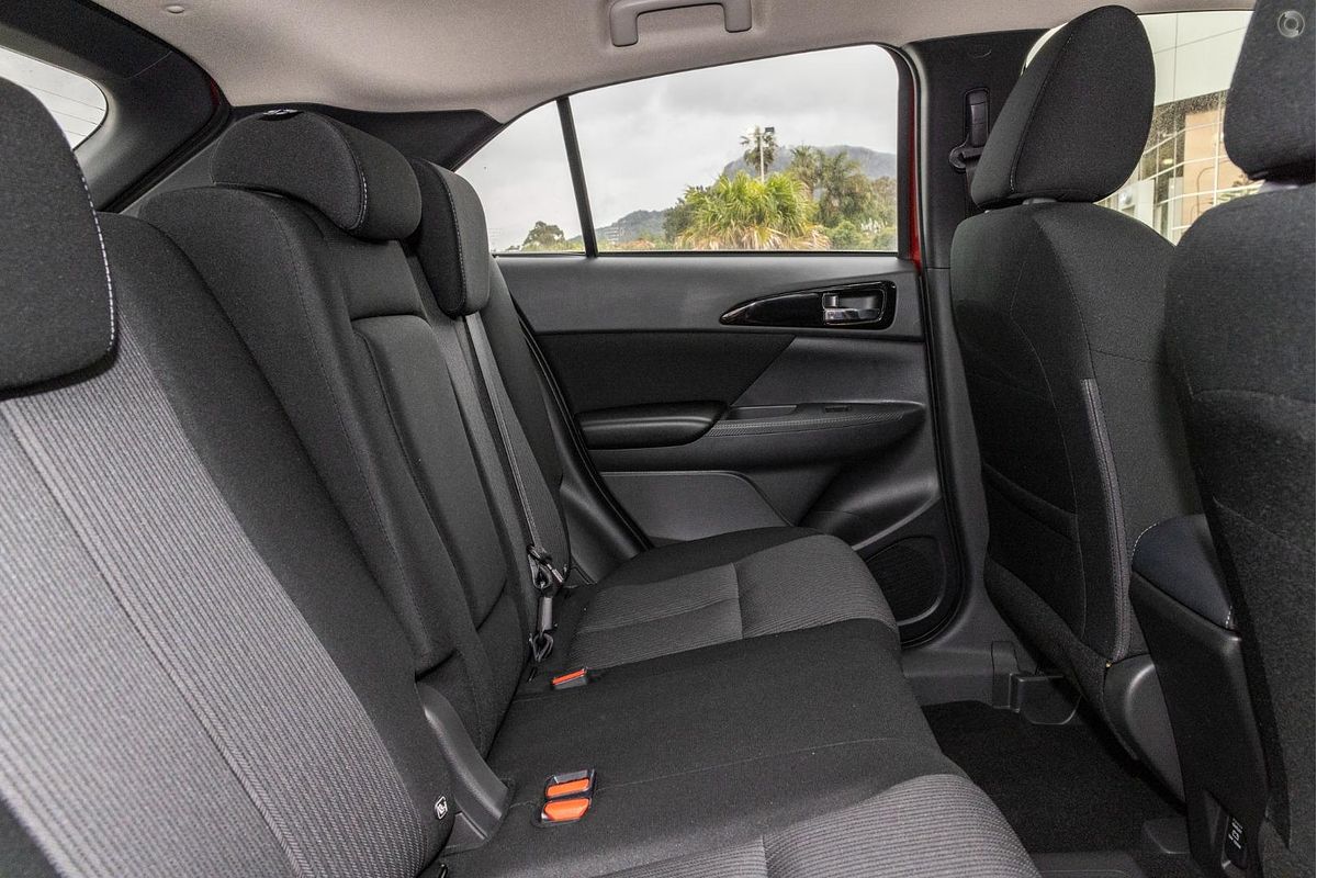 2024 Mitsubishi Eclipse Cross PHEV ES YB