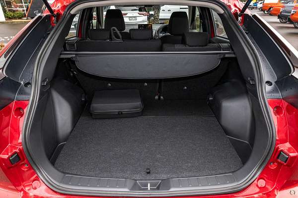 2024 Mitsubishi Eclipse Cross PHEV ES YB