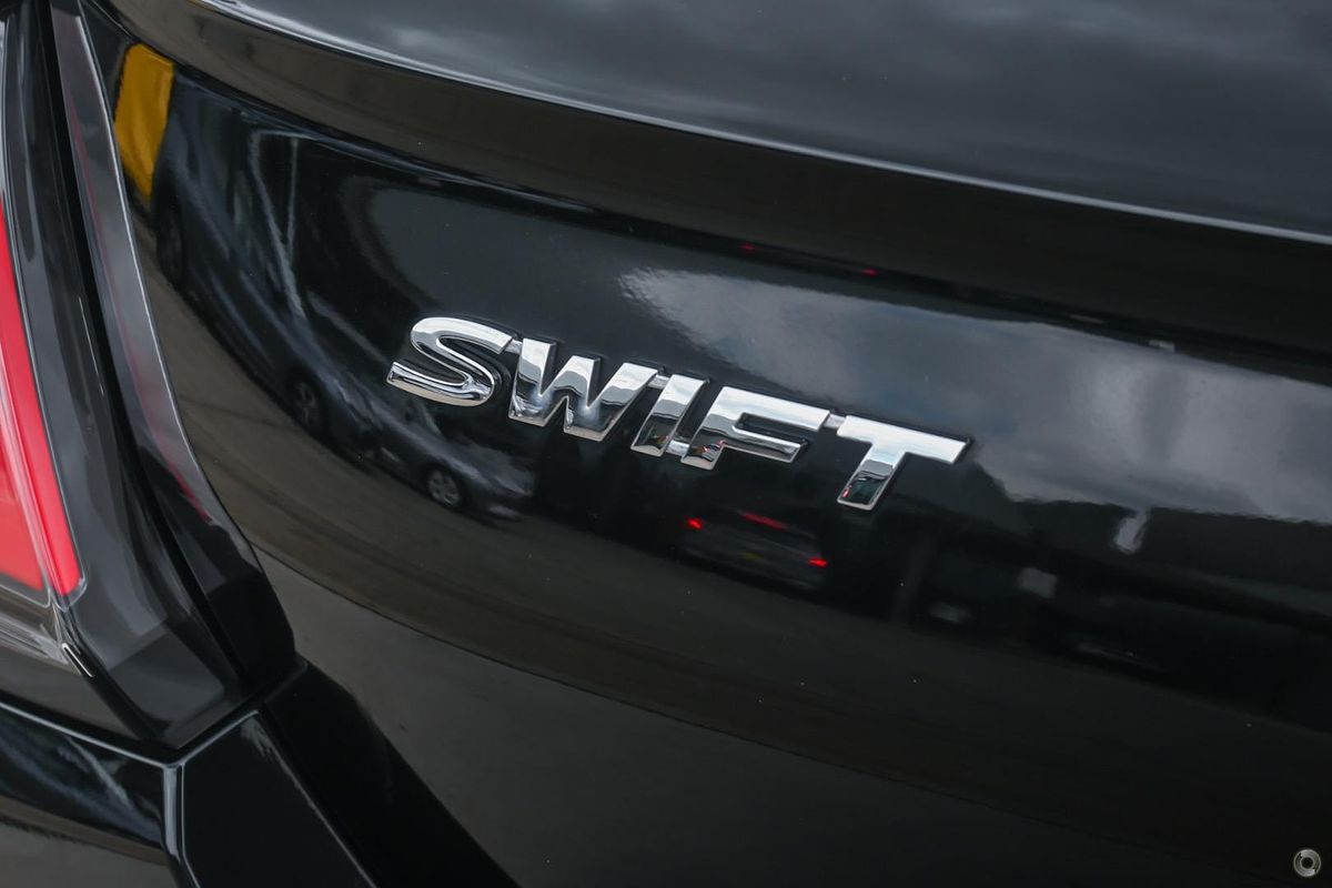 2025 Suzuki Swift Hybrid Plus UZ