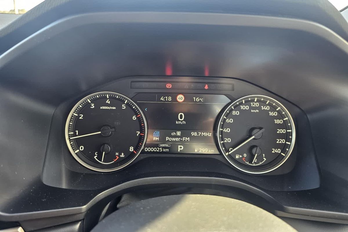 2024 Mitsubishi Outlander ES ZM