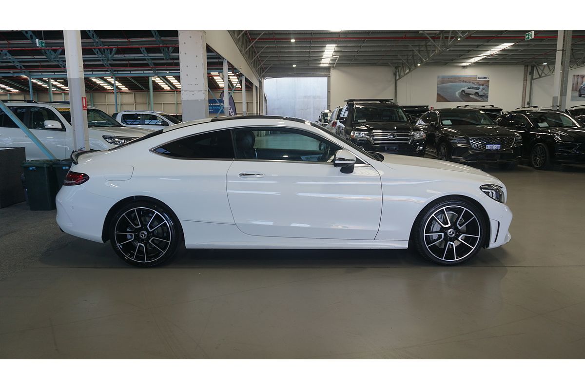 2019 Mercedes-Benz C-Class C300 C205