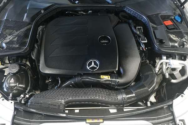 2019 Mercedes-Benz C-Class C300 C205