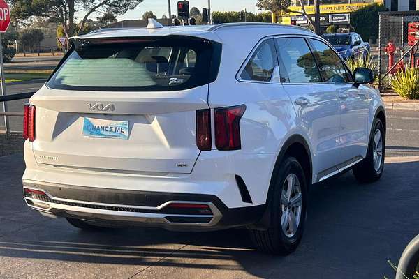2023 Kia Sorento S MQ4