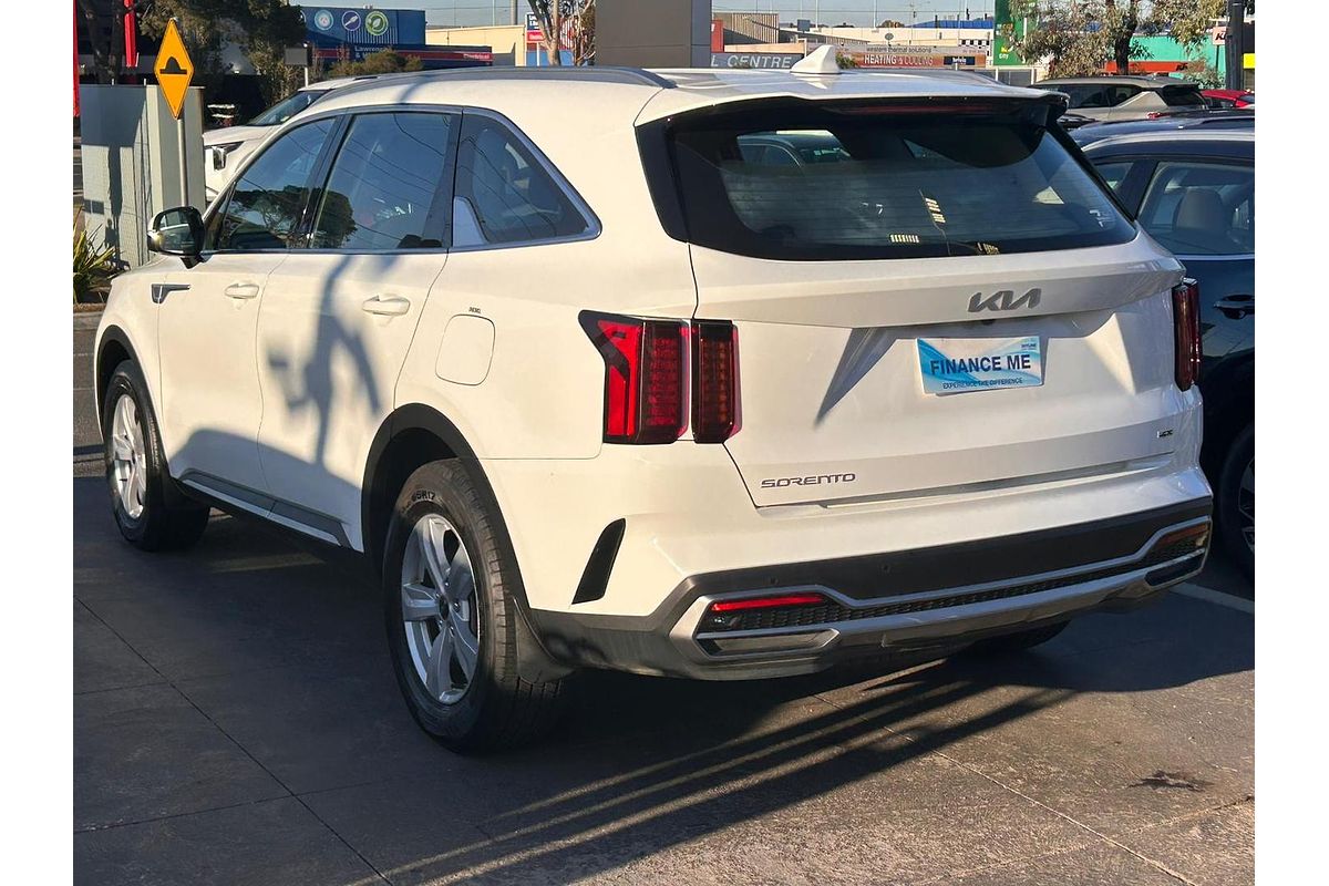2023 Kia Sorento S MQ4
