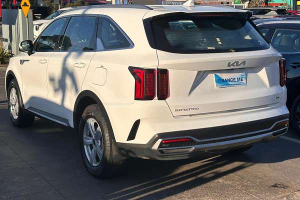 2023 Kia Sorento S MQ4