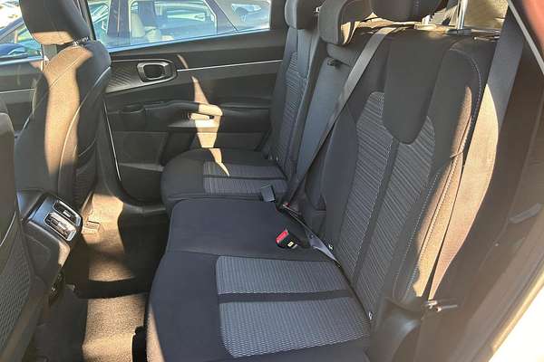 2023 Kia Sorento S MQ4