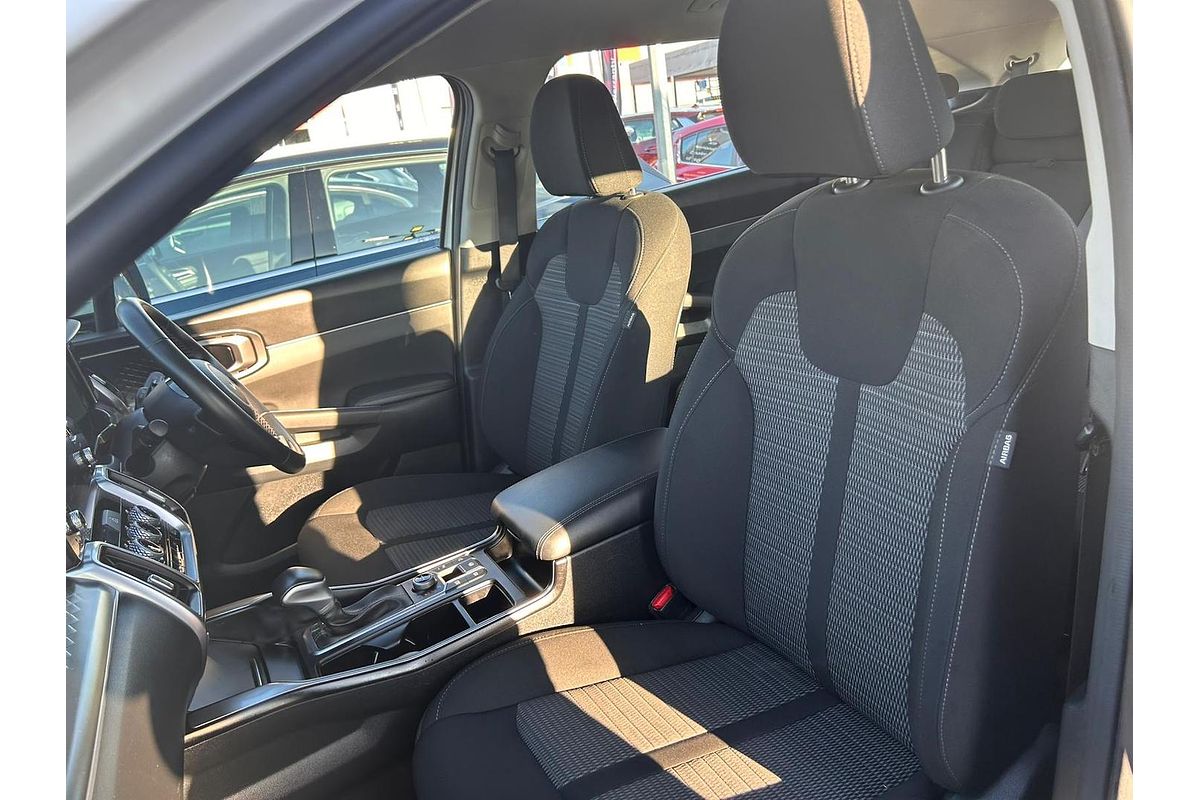 2023 Kia Sorento S MQ4