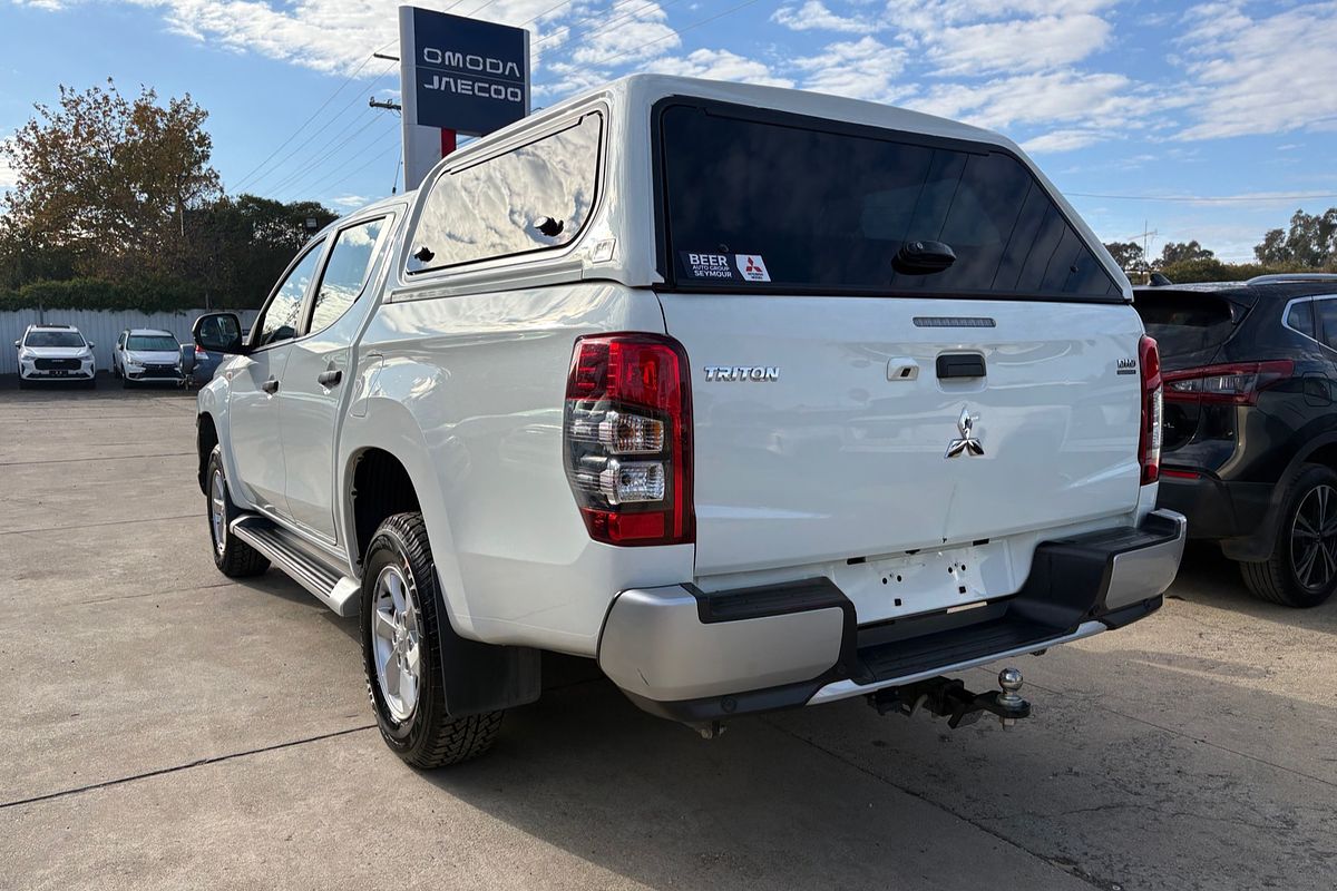 2021 Mitsubishi Triton GLX+ MR 4X4