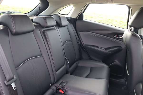 2023 Mazda CX-3 sTouring DK