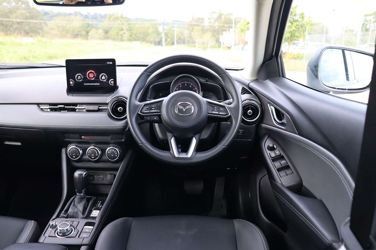 2023 Mazda CX-3 sTouring DK