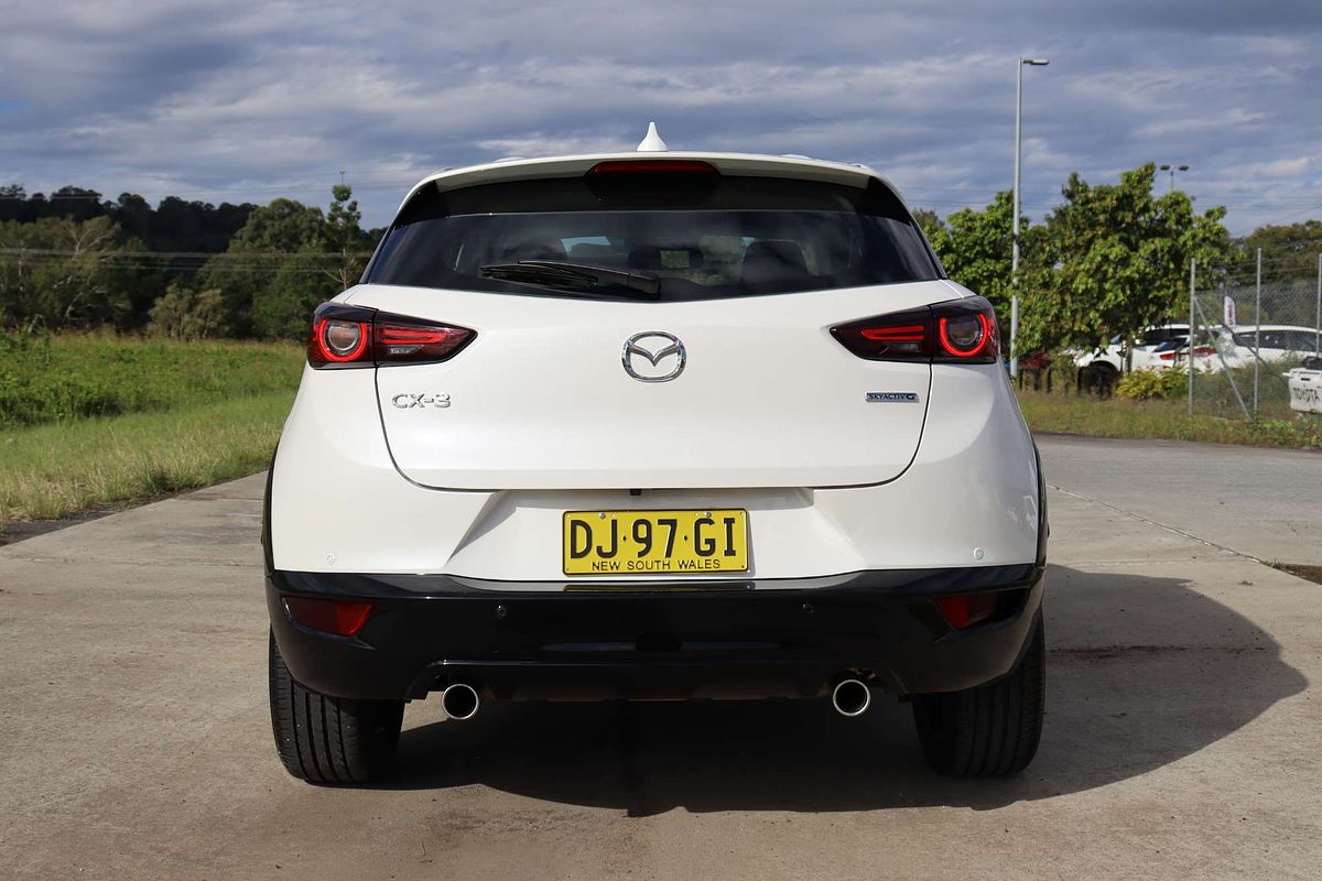 2023 Mazda CX-3 sTouring DK
