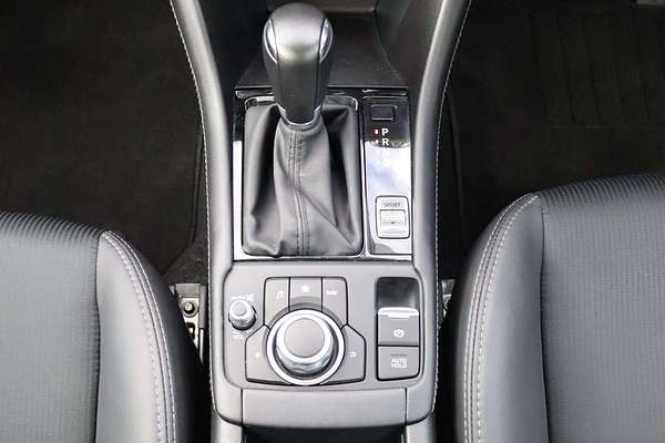 2023 Mazda CX-3 sTouring DK
