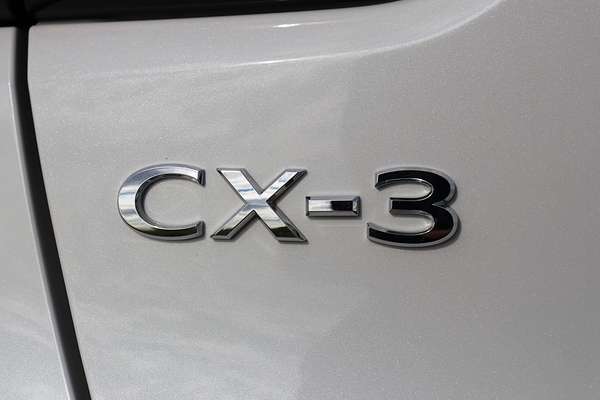 2023 Mazda CX-3 sTouring DK