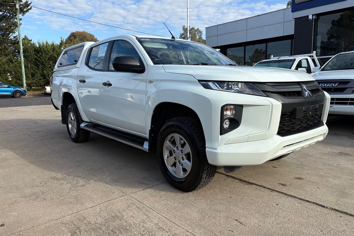 2021 Mitsubishi Triton GLX+ MR 4X4
