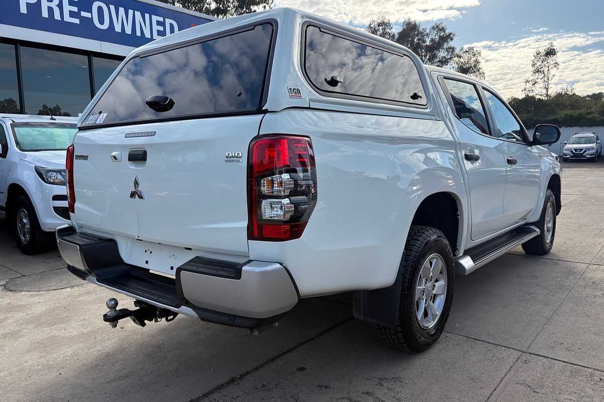 2021 Mitsubishi Triton GLX+ MR 4X4