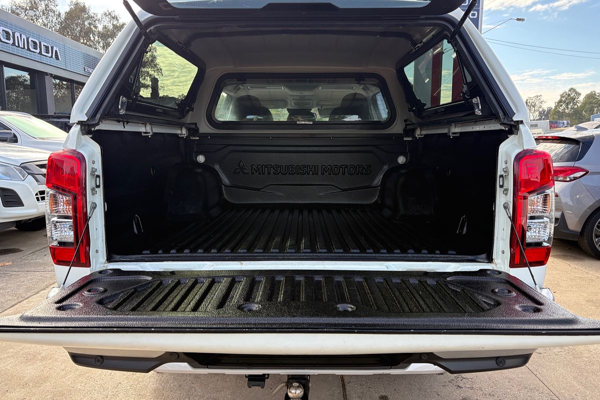 2021 Mitsubishi Triton GLX+ MR 4X4