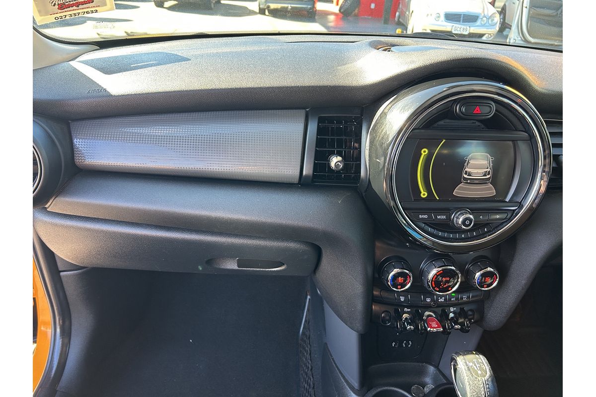 2016 MINI HATCH 1.5P COOPER 6 Speed Automatic