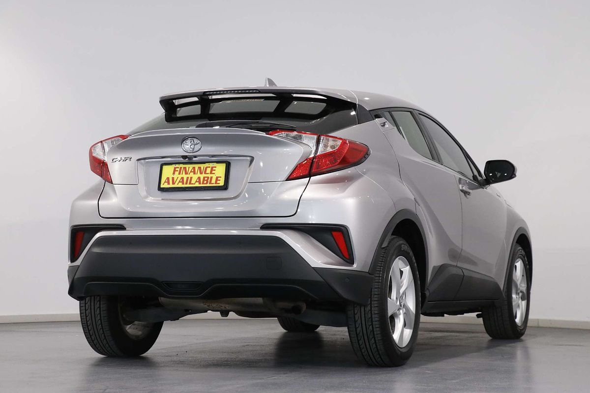 2017 Toyota C-HR NGX10R