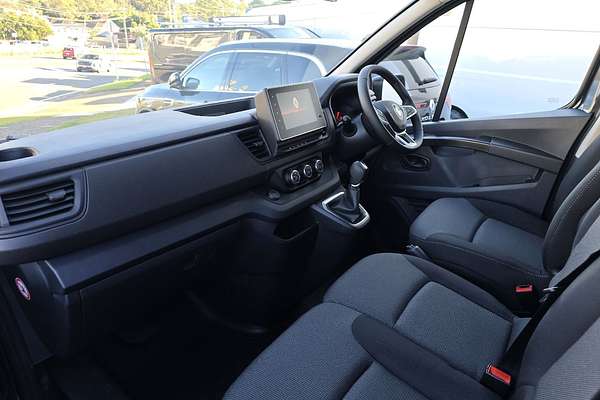 2024 Renault Trafic Pro X82 SWB
