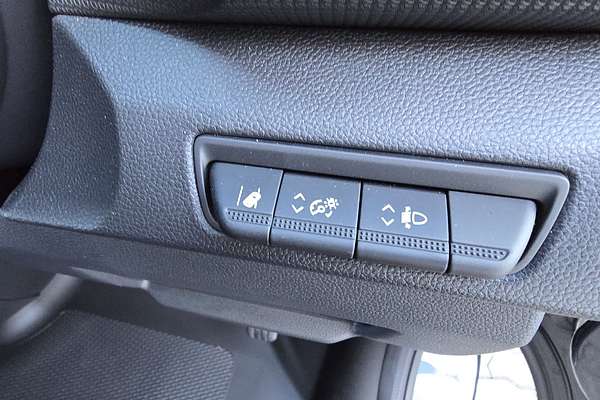 2024 Renault Trafic Pro X82 SWB