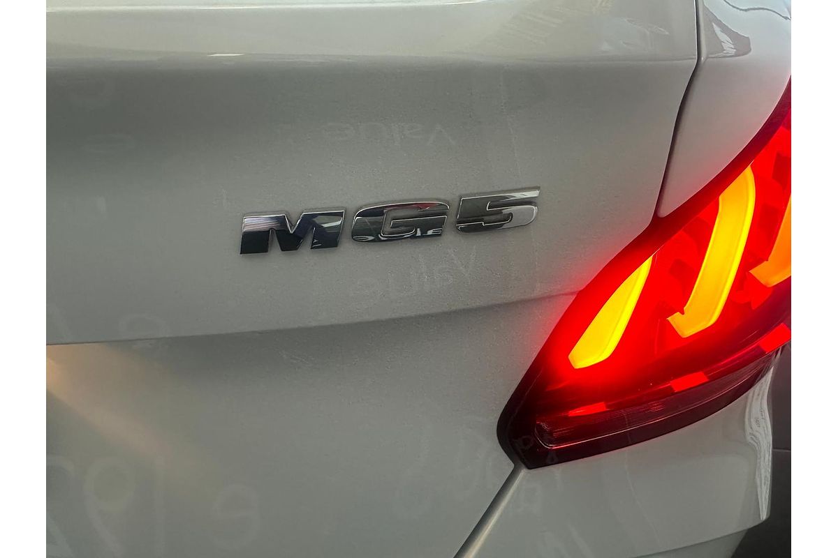 2023 MG MG5 Vibe
