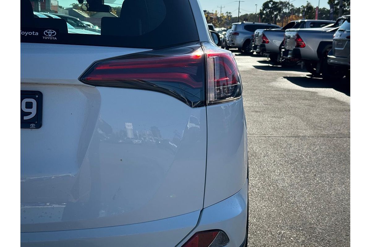 2018 Toyota RAV4 GX ZSA42R