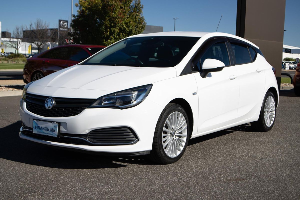2018 Holden Astra R BK
