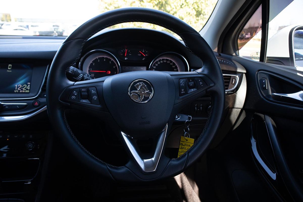 2018 Holden Astra R BK